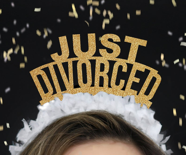 „Just Divorced“-Partyschärpe – Pink Mit Schwarzer Schrift