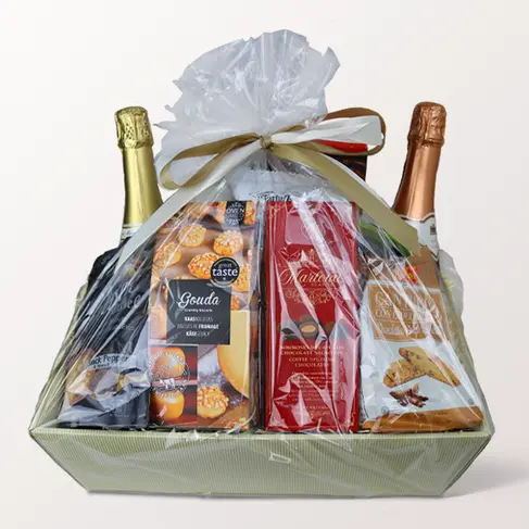Geschenkbox Sekt und Knabbereien