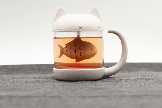 Katzen-Teetasse mit Teesieb