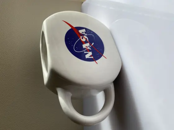 Nasa Space Tasse und Puzzle